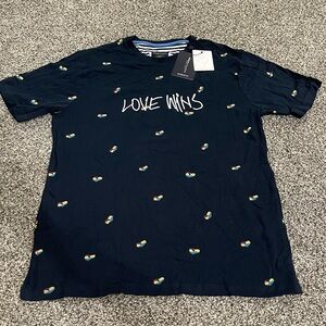 NWT Denim & Flower Love Wins Pride Blue Rainbow Hearts M Men’s
